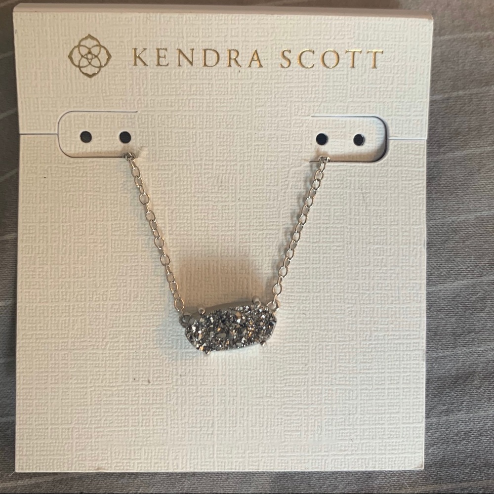 Kendra Scott Necklace